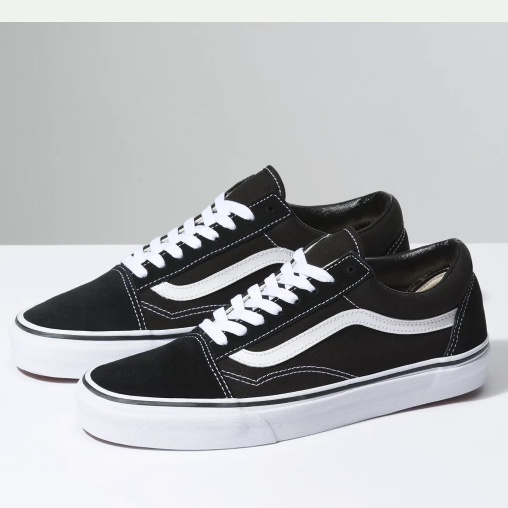 Old Skool Black Vans size 7.5